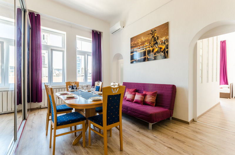 Like Home - City Center - Style Apartment Budapest Eksteriør billede