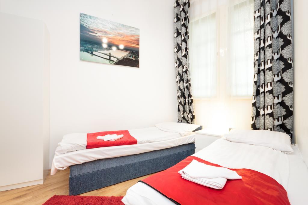 Like Home - City Center - Style Apartment Budapest Eksteriør billede