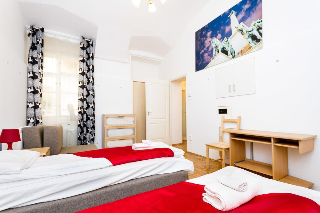 Like Home - City Center - Style Apartment Budapest Værelse billede