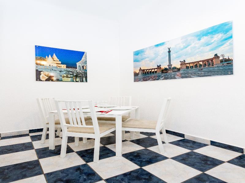 Like Home - City Center - Style Apartment Budapest Eksteriør billede