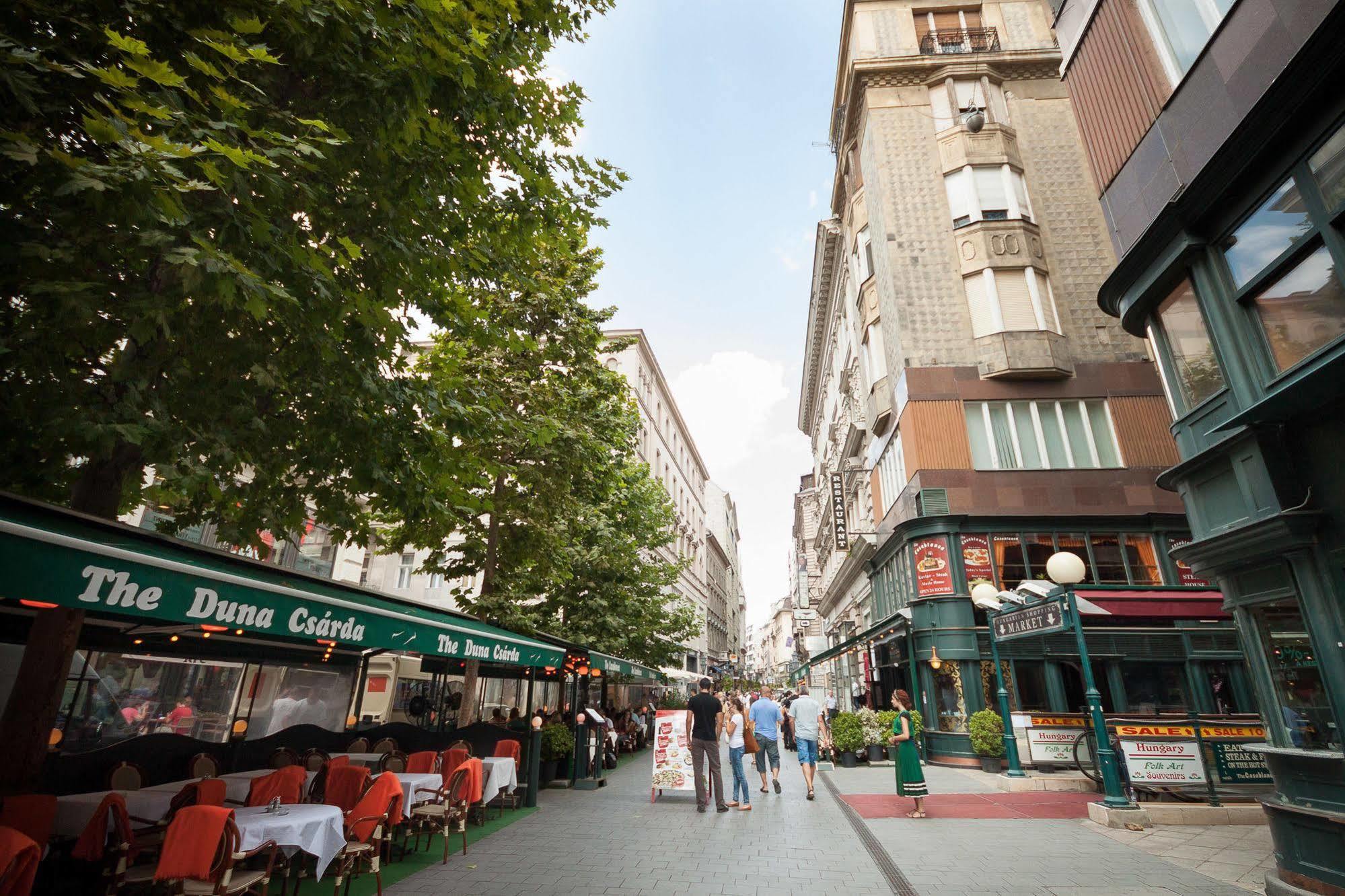 Like Home - City Center - Style Apartment Budapest Eksteriør billede