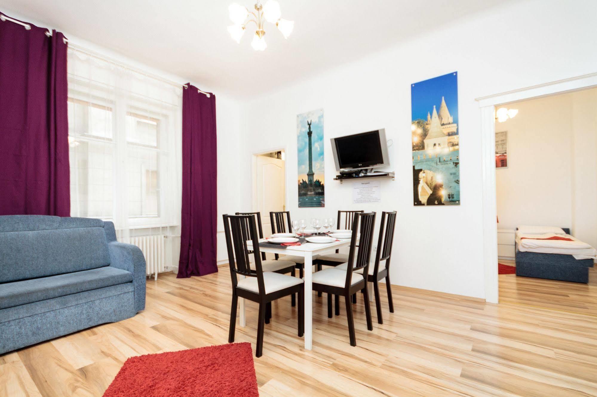 Like Home - City Center - Style Apartment Budapest Eksteriør billede